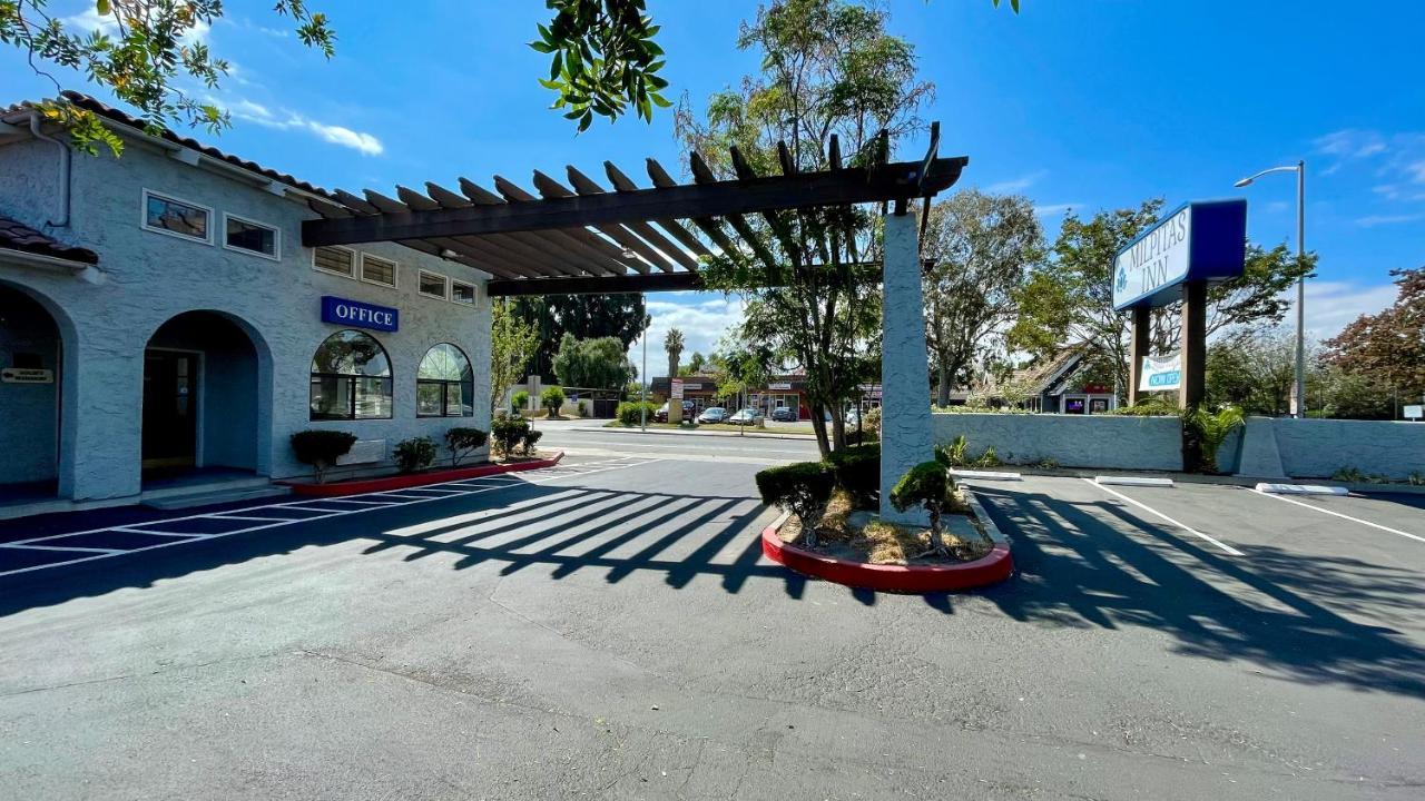 Rodeway Near Great Mall